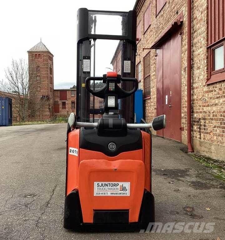 BT SPE 120 L Samohybné vozíky
