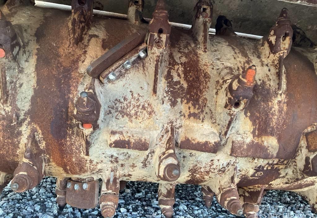 Wirtgen WS250 Recyklátory asfaltu