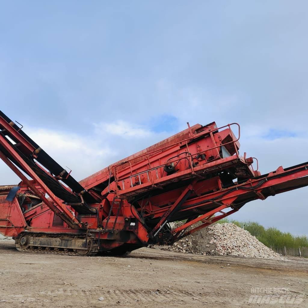 Terex Finlay 683 Mobilní třídiče