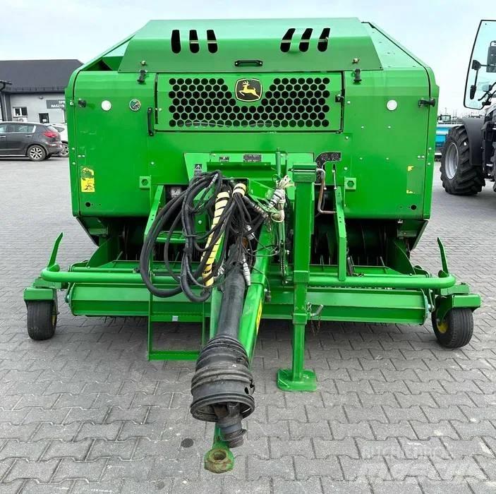 John Deere C 440 R Lis na válcové balíky