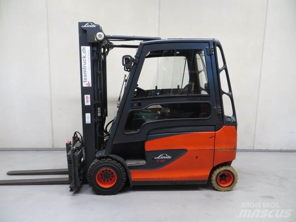 Linde E30 Akumulátorové vozíky