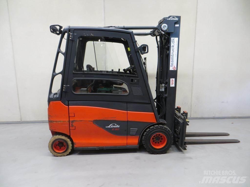 Linde E30 Akumulátorové vozíky