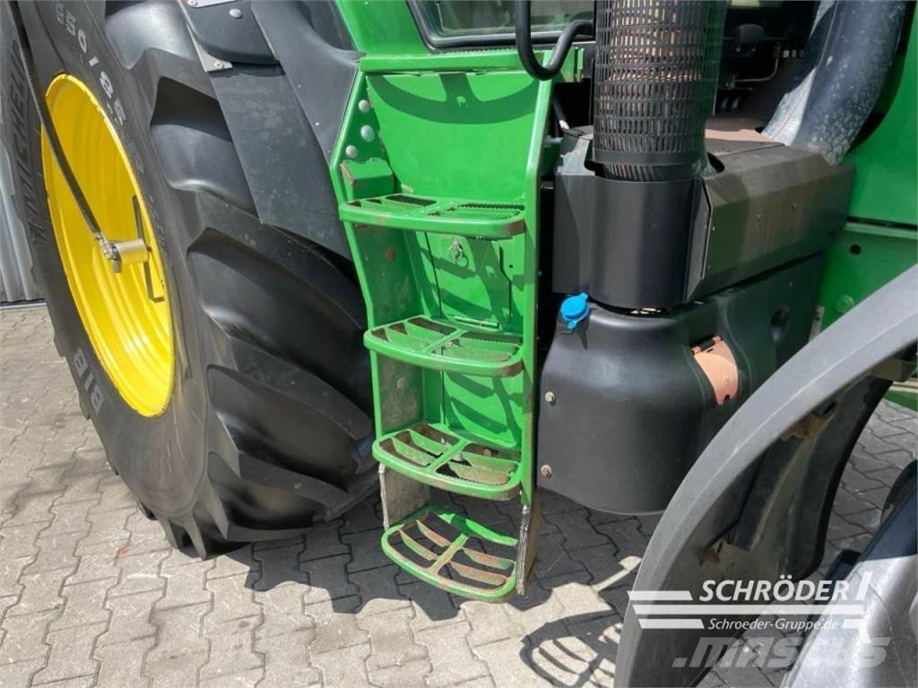 John Deere 6170 R Traktory