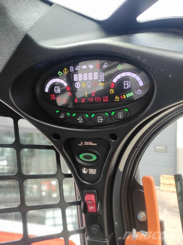 Bobcat S450 Smykem řízené nakladače