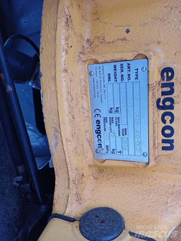 JCB JS 145 W Kolová rýpadla