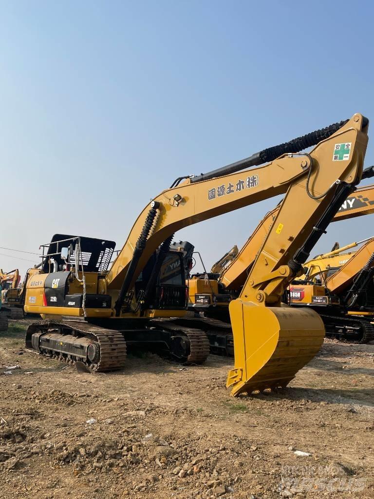 CAT 329 D Pásová rýpadla