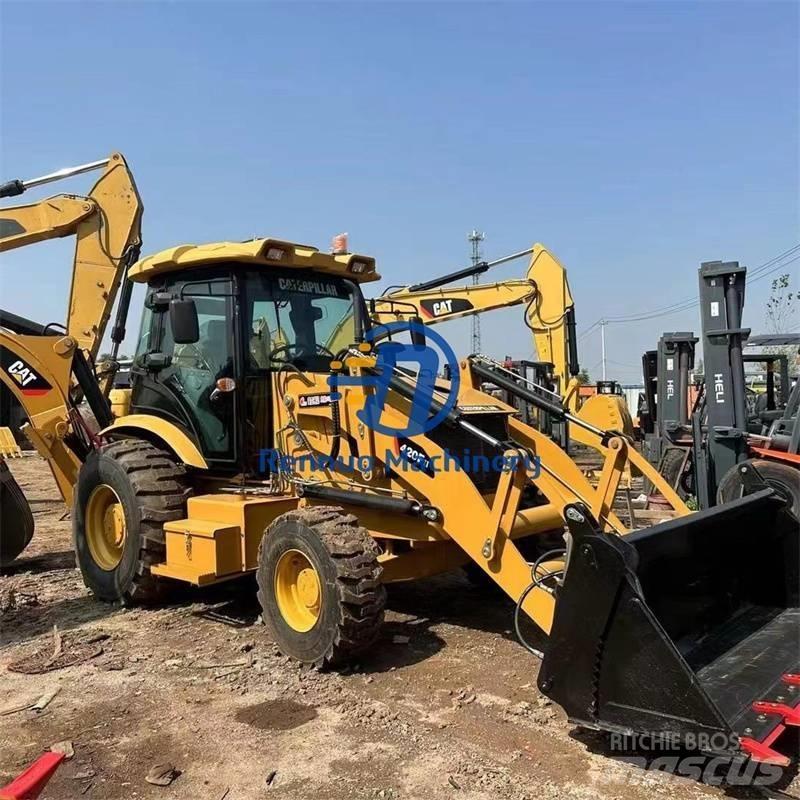 CAT 420F Kolové nakladače