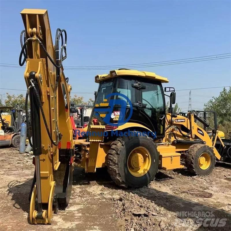 CAT 420F Kolové nakladače