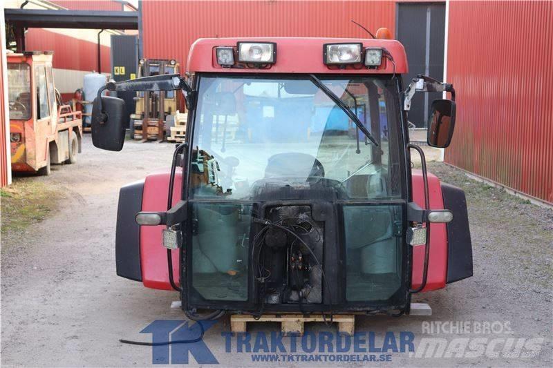 McCormick MTX 185 Kabiny a interiér