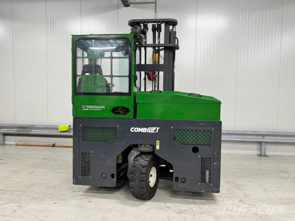 Combilift C 4000 E Vysokozdvižný vozík s bočním ložením