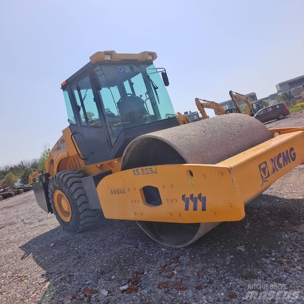 XCMG XS203J Tahačové válce