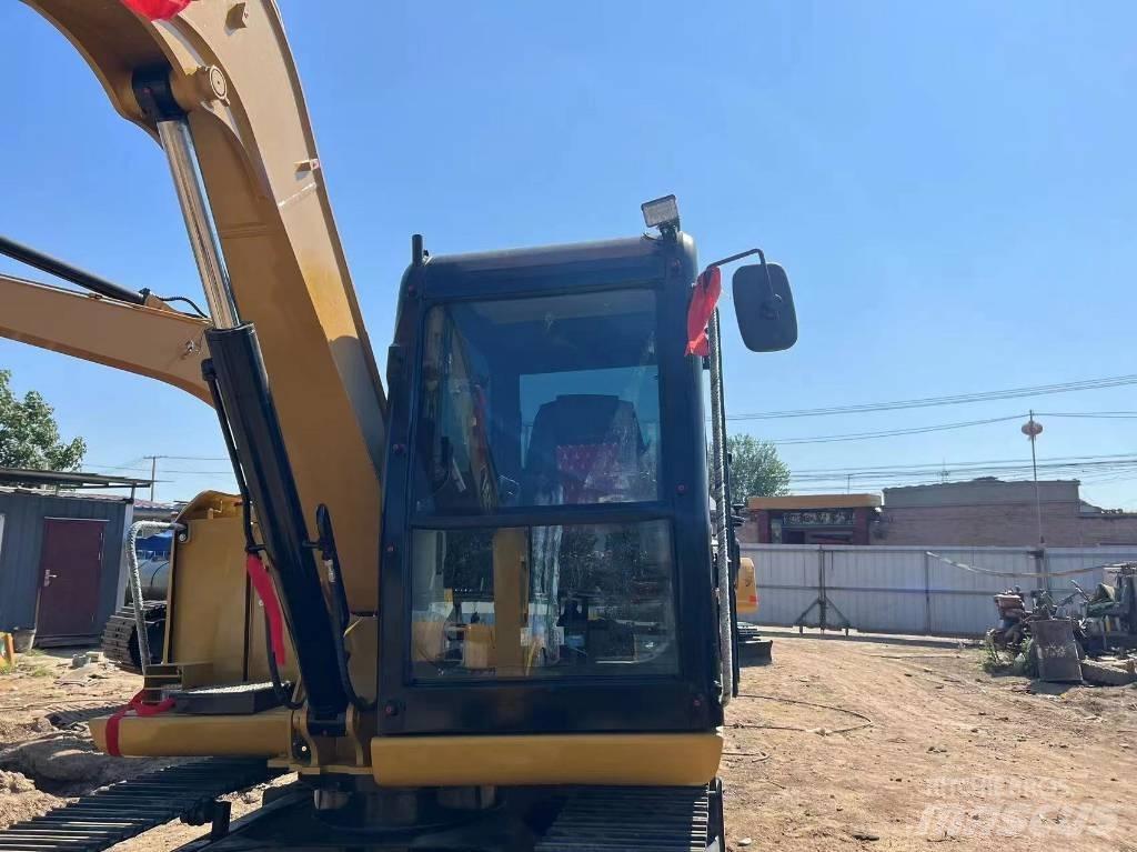 CAT 307 Pásová rýpadla