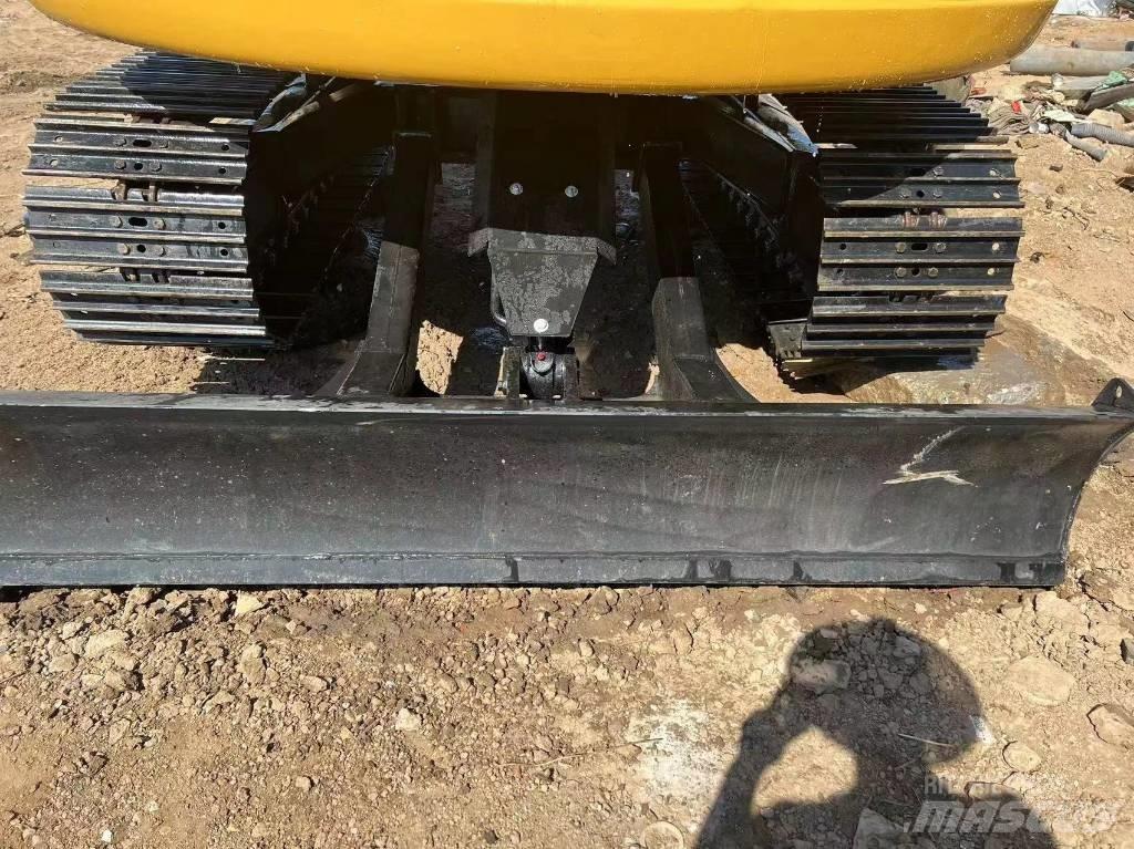 CAT 307 Pásová rýpadla