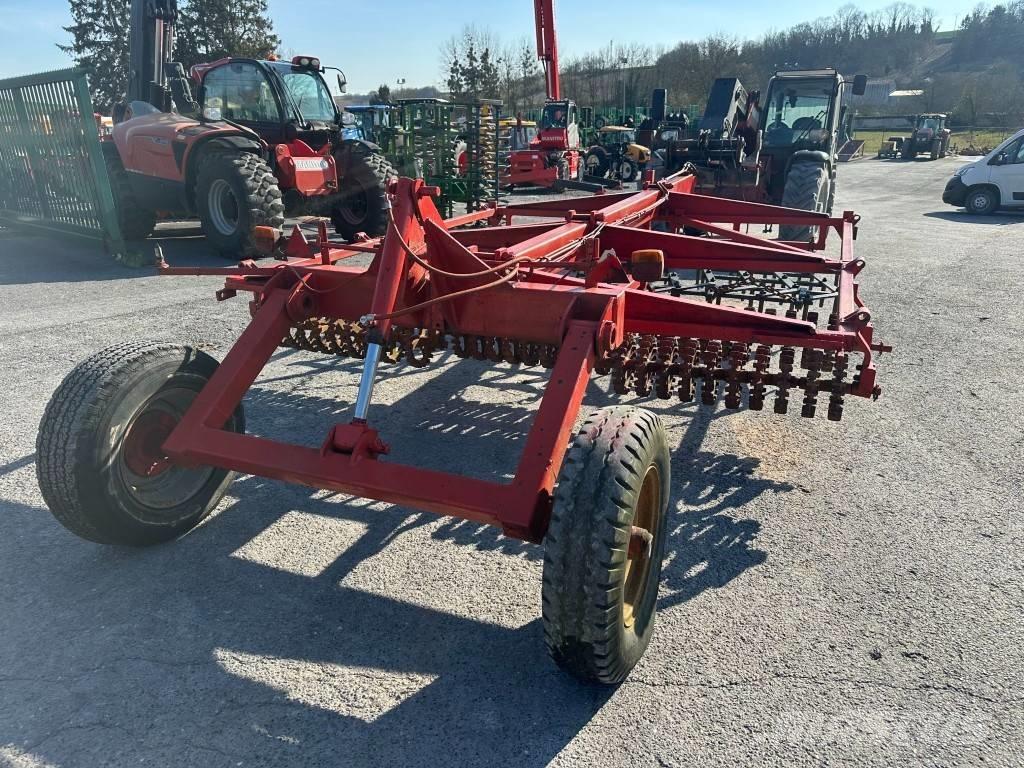 Delaplace 3M Další stroje na zpracování půdy a příslušenství