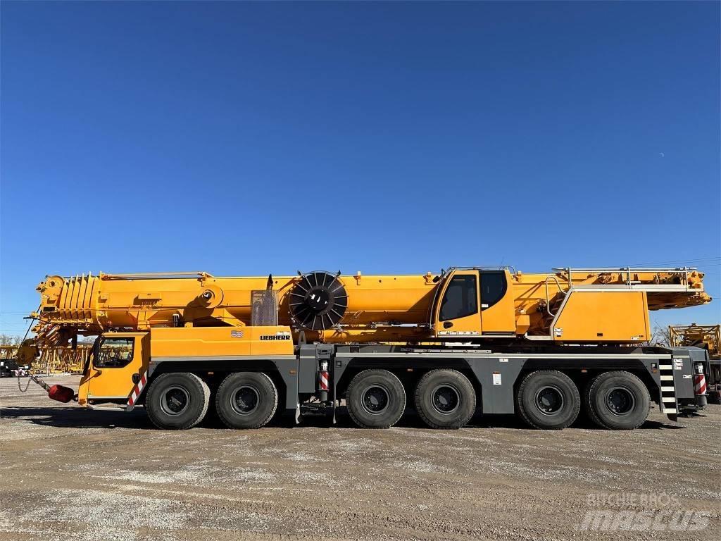 Liebherr LTM 1300 Univerzální terénní jeřáby