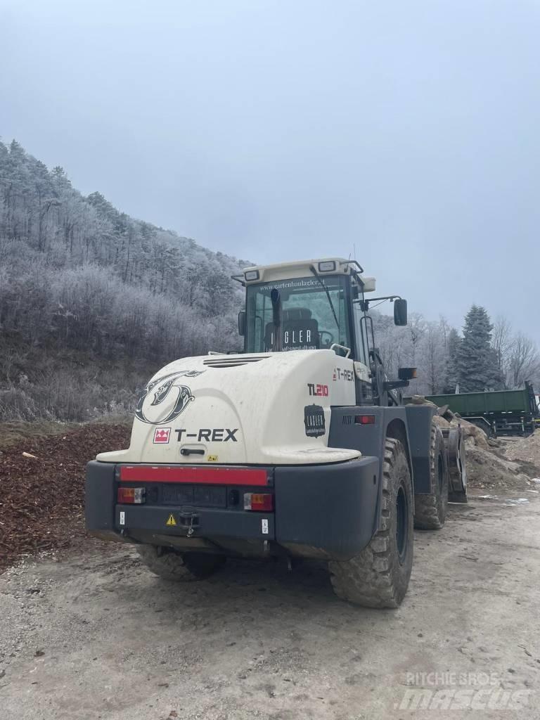 Terex TL 210 Kolové nakladače