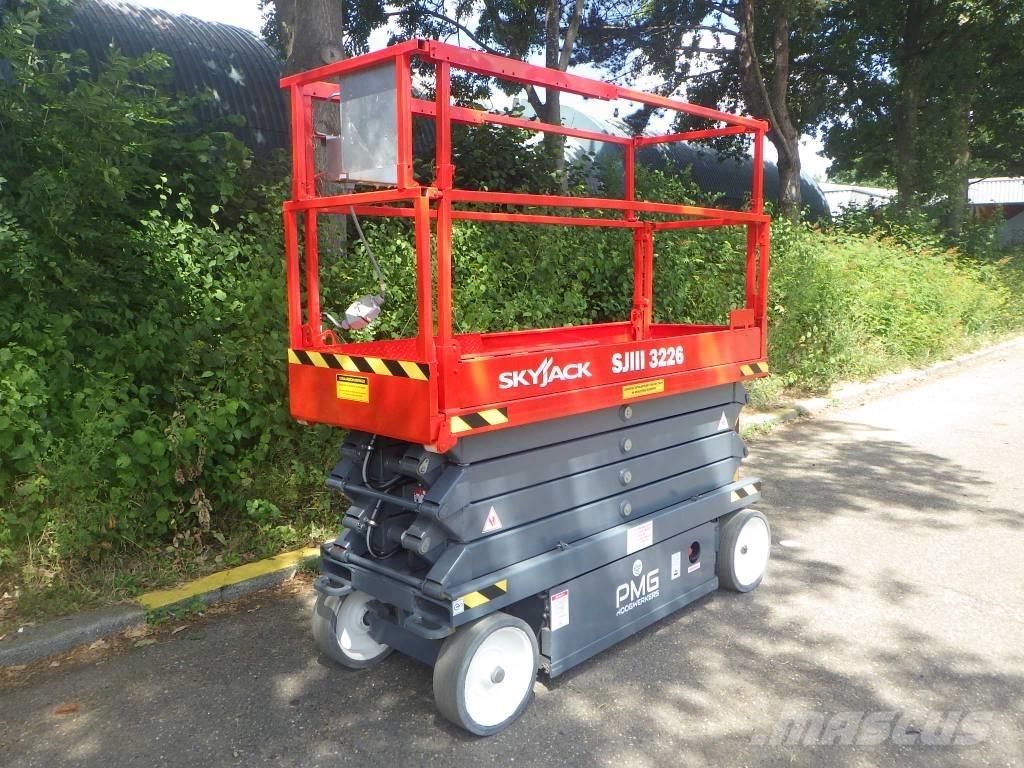 SkyJack SJ3226 Nůžková zvedací plošina