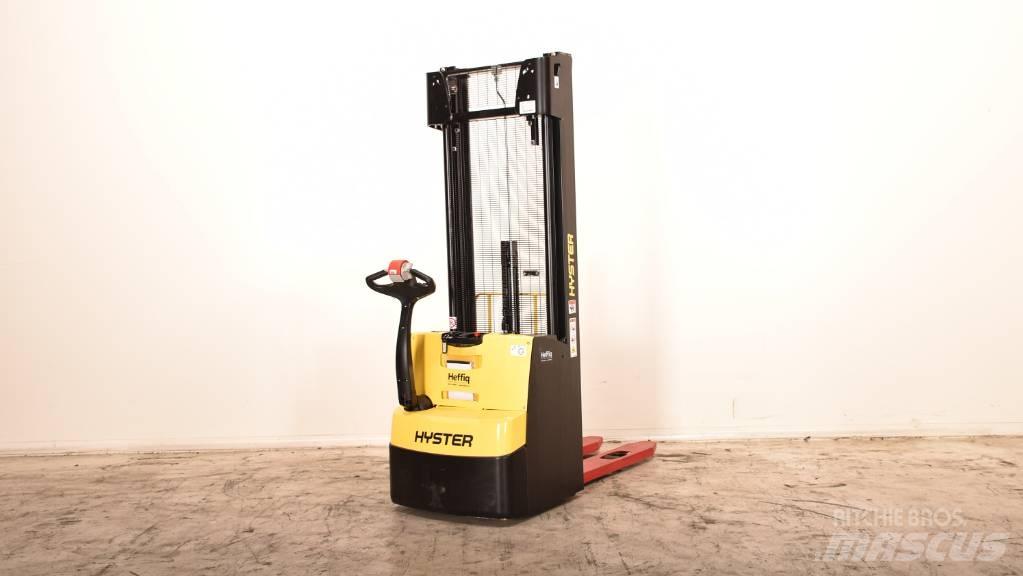 Hyster S 1.2 Ručně vedené vysokozdvižné vozíky