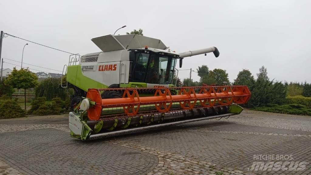 CLAAS Lexion 600 Sklízecí mlátičky