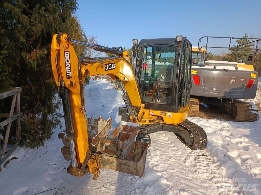 JCB 8025 ZTS Pásová rýpadla
