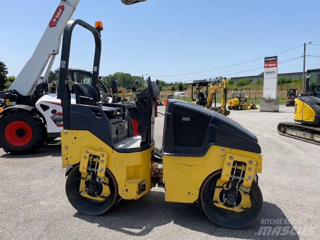 Bomag BW 100 AD-5 Tandemové válce