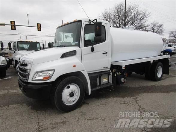Hino 338 Kombinované/Čerpací cisterny