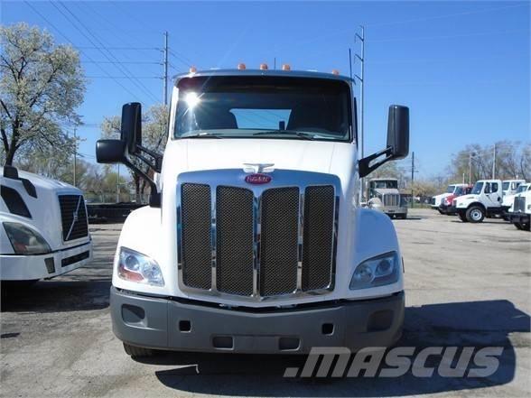 Peterbilt 579 Tahače