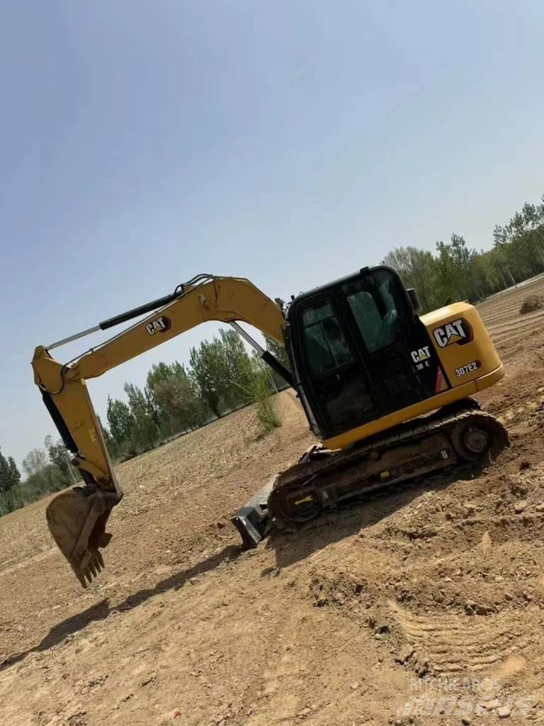 CAT 307 E2 Pásová rýpadla