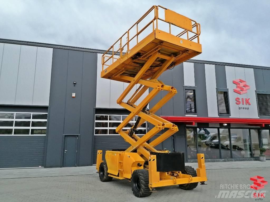 JLG 3394 RT Nůžková zvedací plošina
