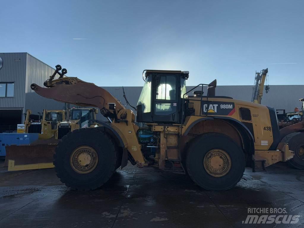 CAT 980M Kolové nakladače