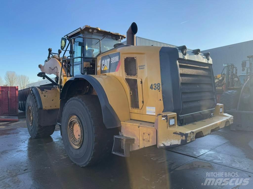 CAT 980M Kolové nakladače