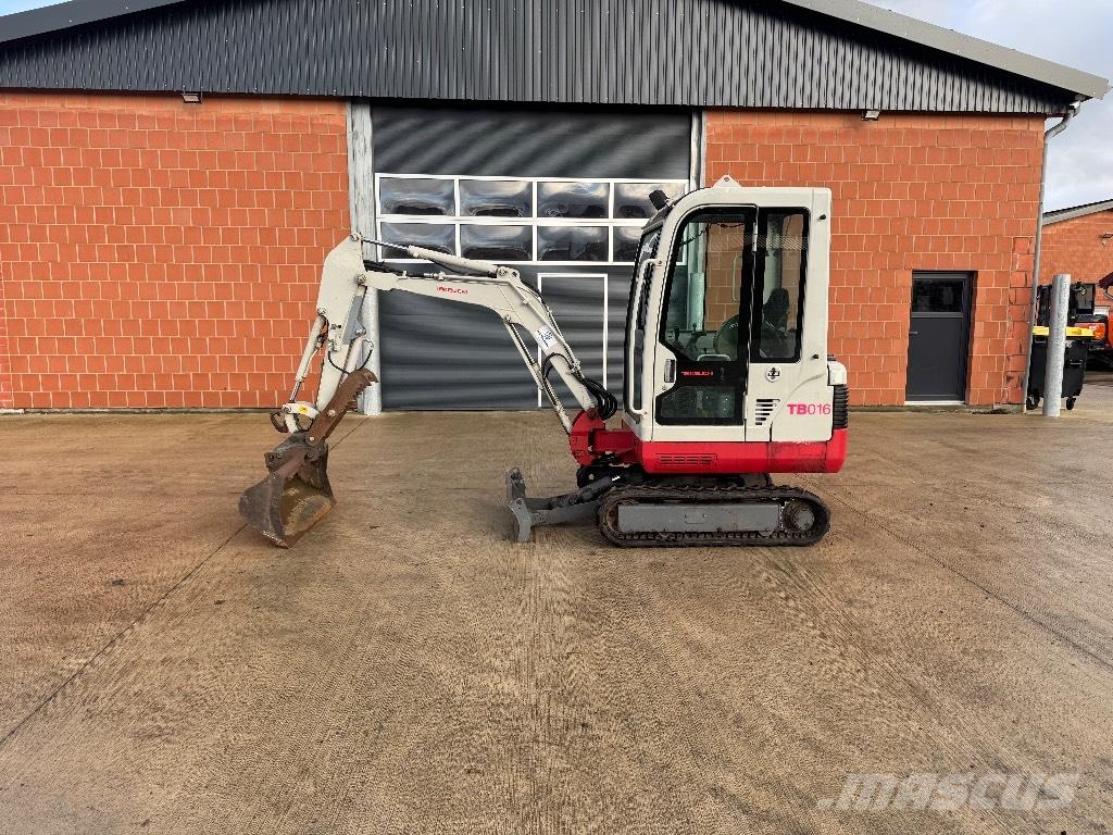 Takeuchi TB 016 Mini rýpadla < 7t