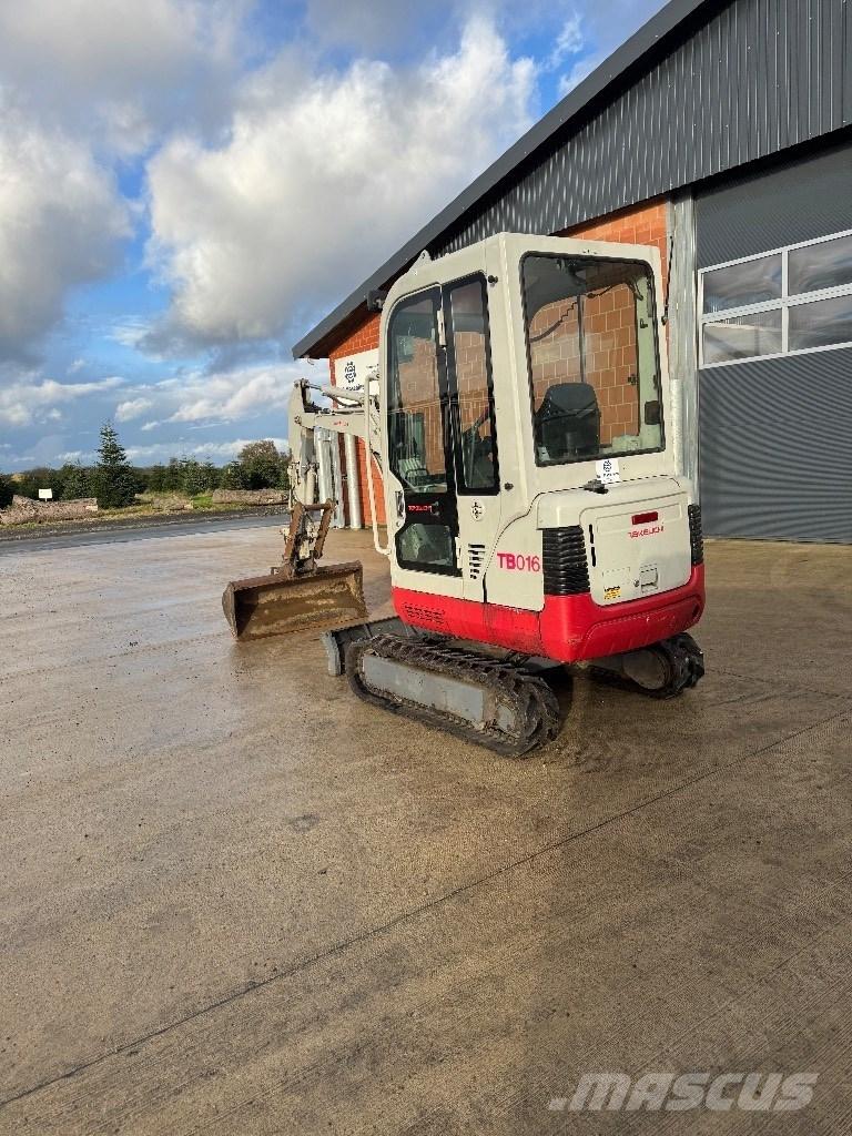 Takeuchi TB 016 Mini rýpadla < 7t