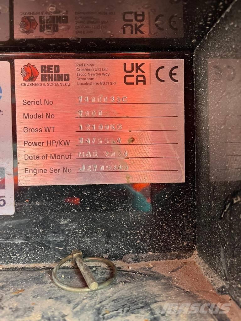 Red Rhino 7000 Drtící zařízení