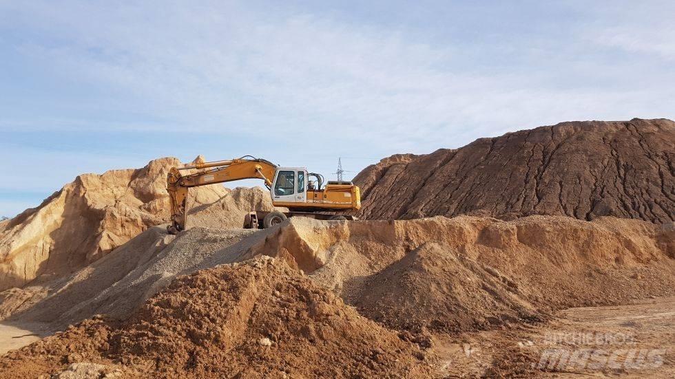 Liebherr A 932 Kolová rýpadla