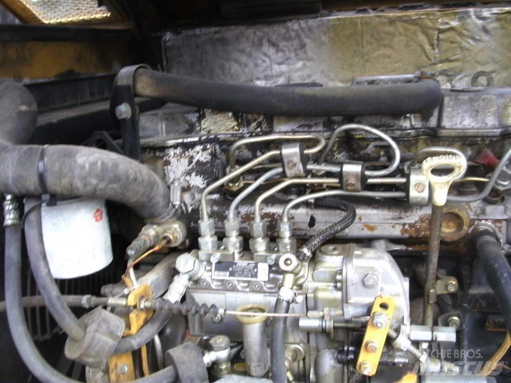 CAT 305 D Mini rýpadla < 7t