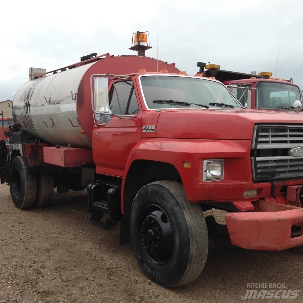 Ford F 700 Domíchávače betonu