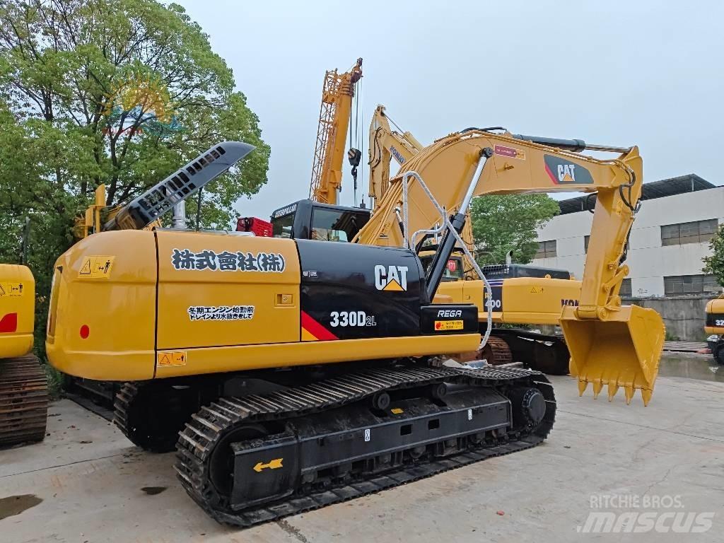 CAT 330 D 2L Pásová rýpadla