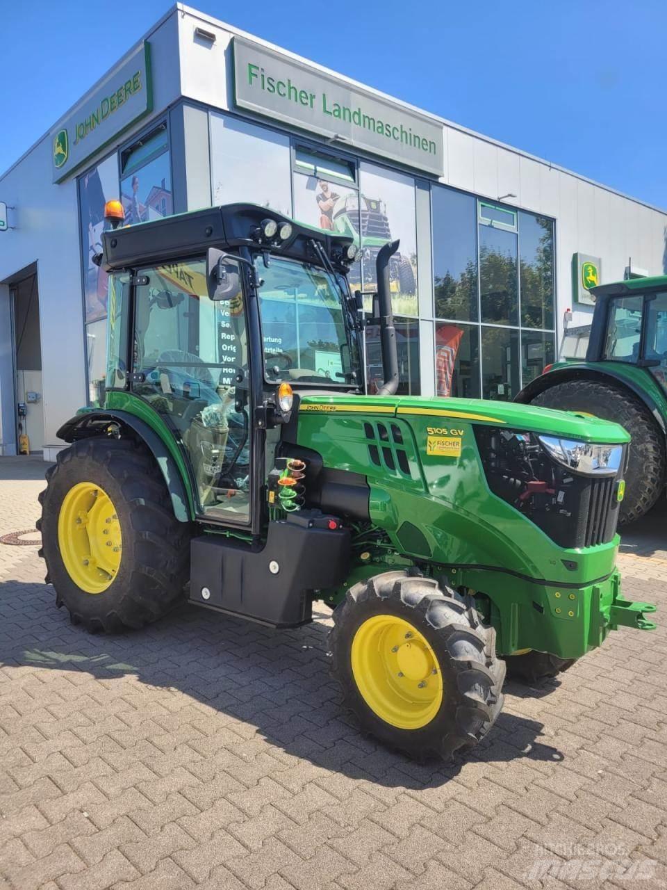John Deere 5105GV Traktory