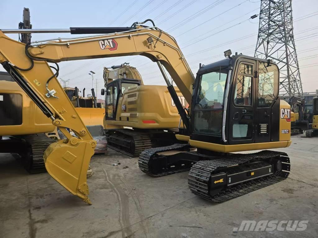 CAT 307 Mini rýpadla < 7t