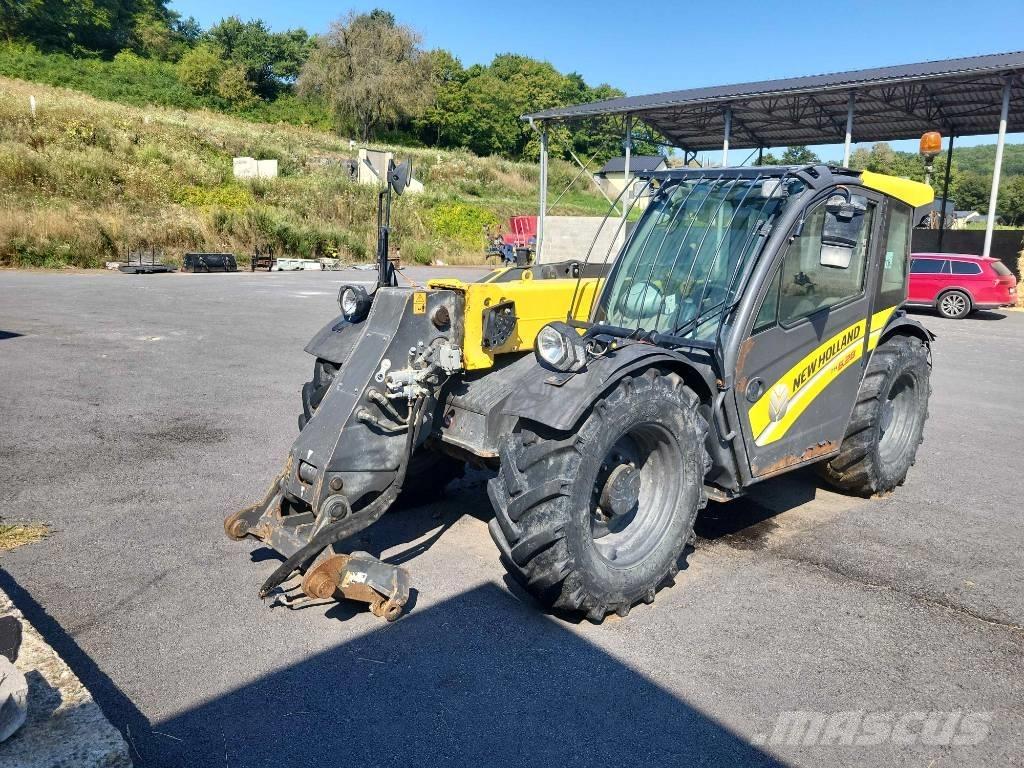 New Holland TH 6.28 Teleskopické nakladače pro zemědělství