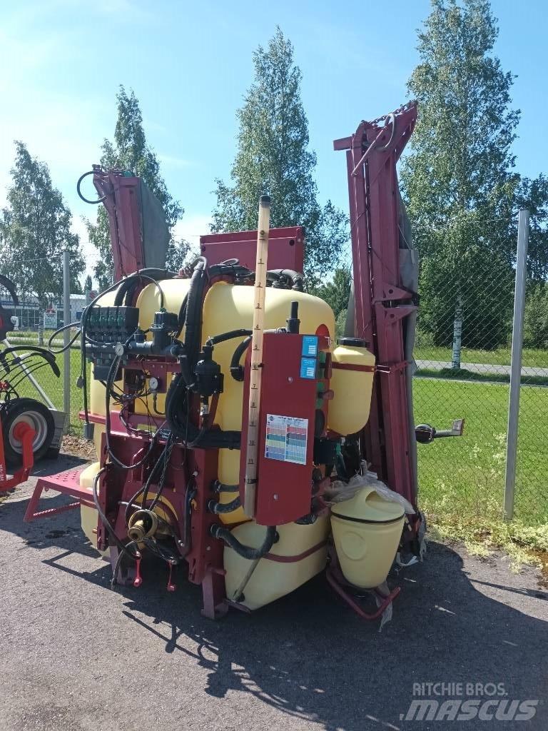Hardi Master Twin Tažené postřikovače