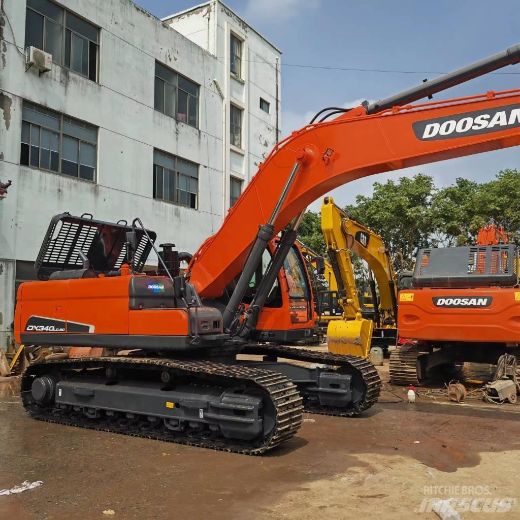 Doosan DX 340 LC-9C Pásová rýpadla