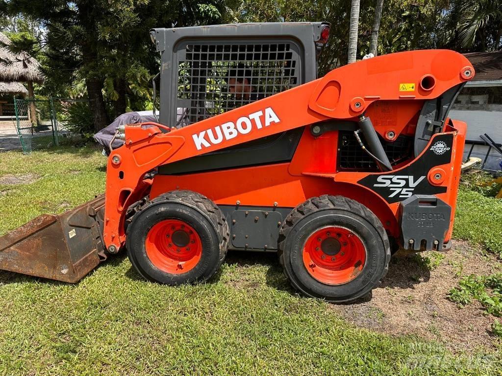 Kubota SSV 75 Smykem řízené nakladače