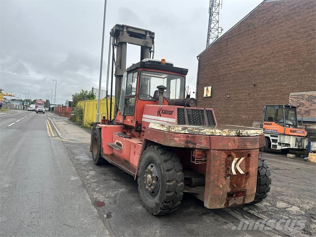 Kalmar DCD160-12 Dieselové vozíky