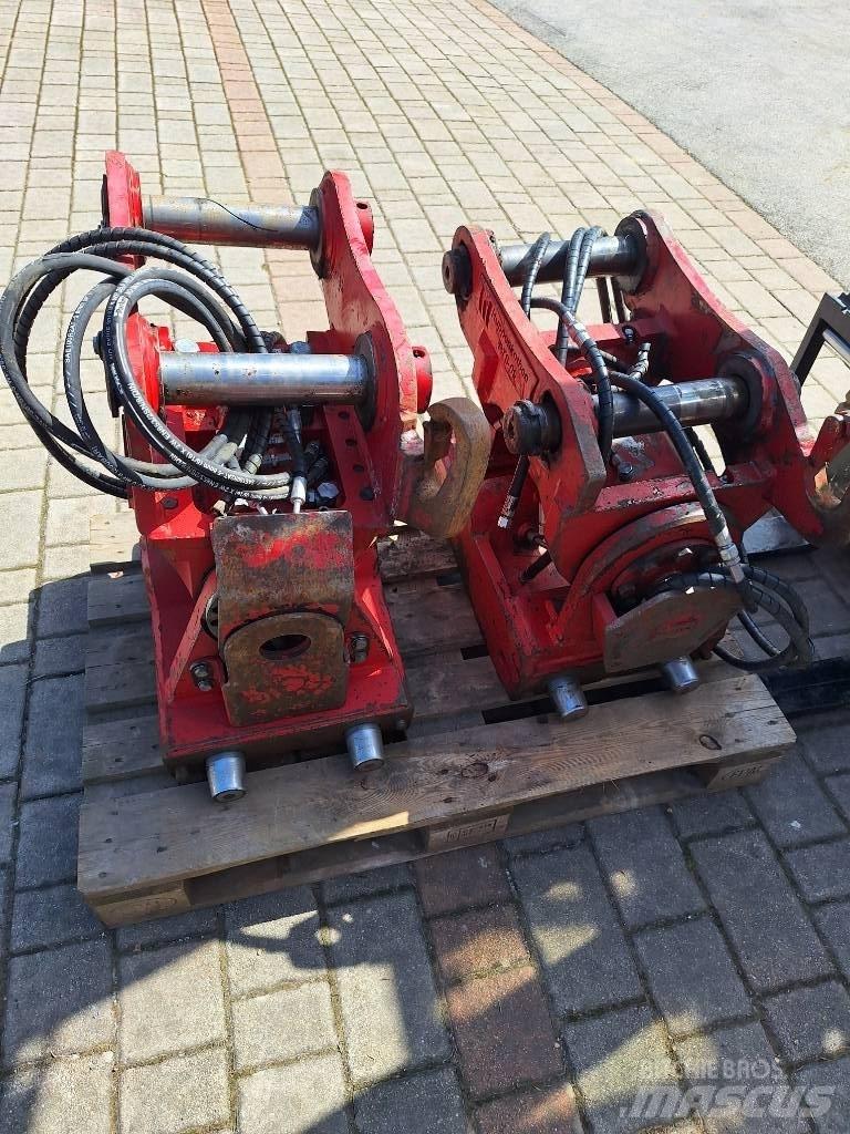Takeuchi TB 2150 Pásová rýpadla