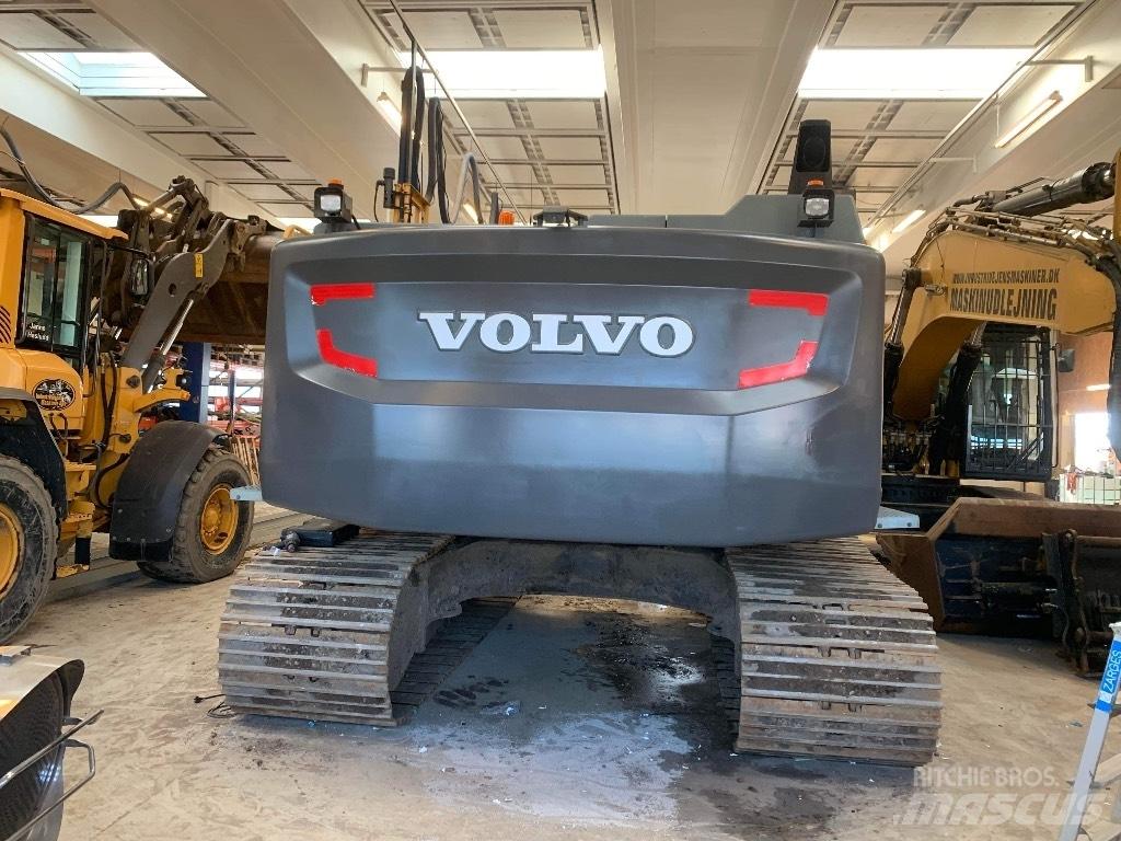 Volvo EC 300 E Pásová rýpadla