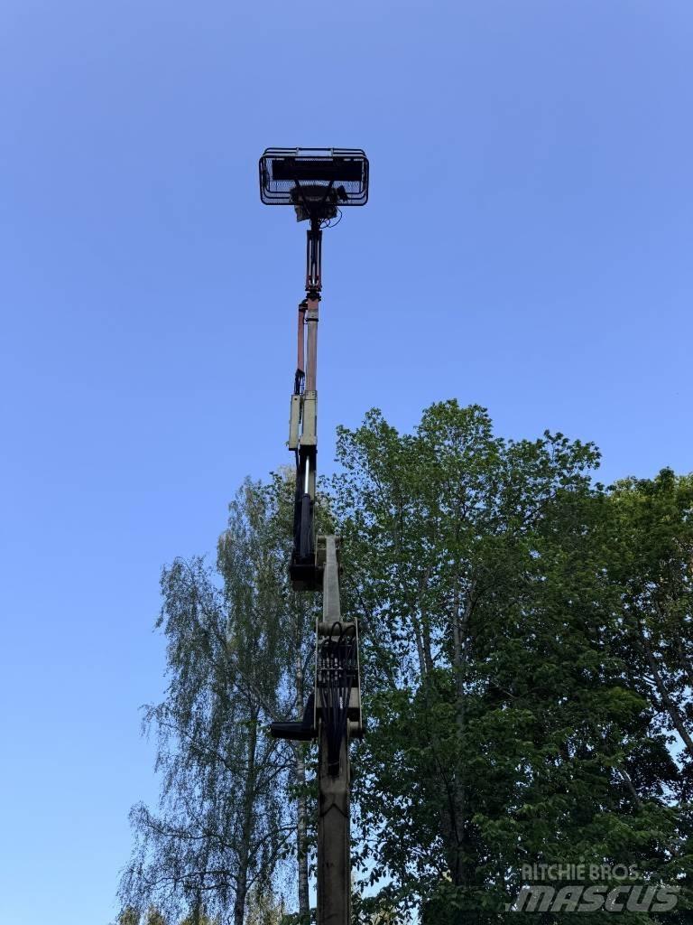 JLG 450 AJ Kloubové plošiny