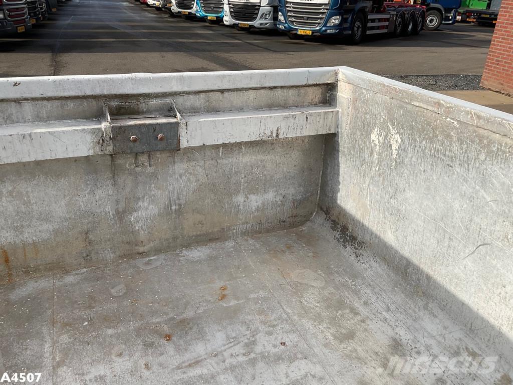  Container 8m³ Obytné kontejnery