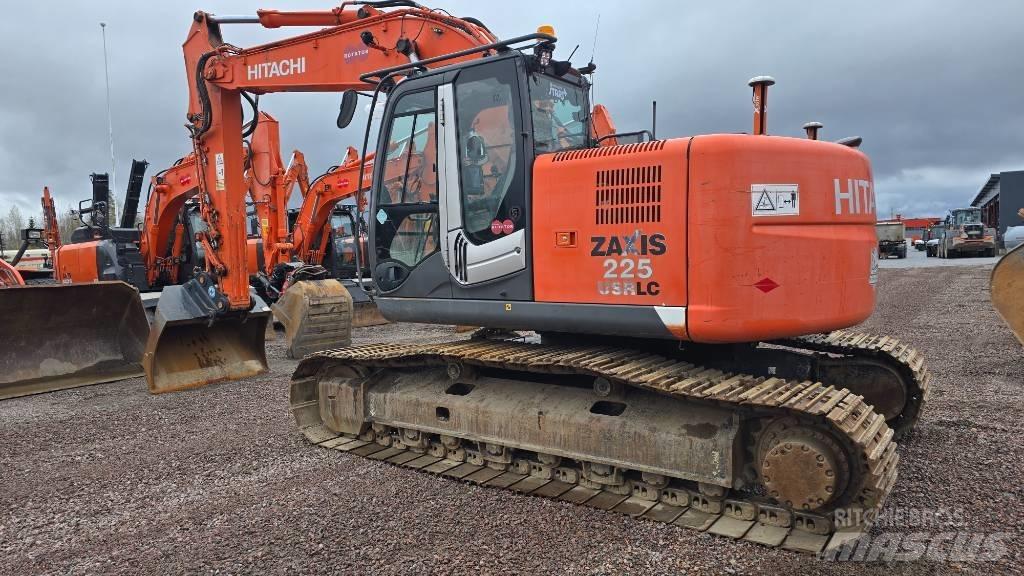 Hitachi ZX225USRLC-3 Pásová rýpadla